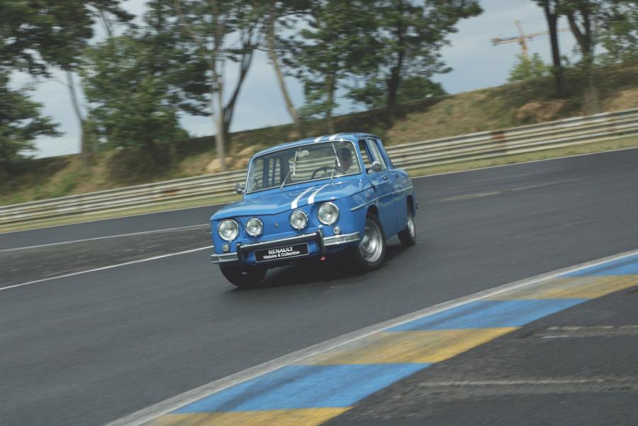  Renault R8 Gordini 1964 года  (фото 9 из 9)